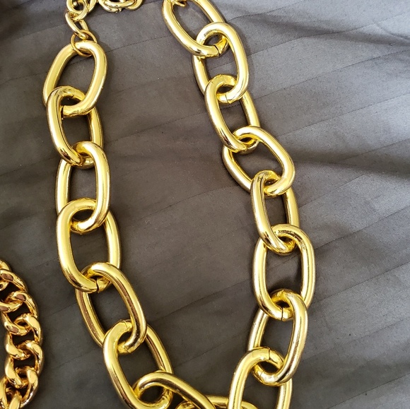 ⛔️Gone to Goodwill!⛔️ Jewelry Bundle - Picture 4 of 6